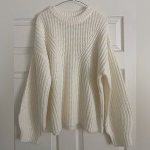 Crewneck pullover sweater